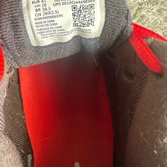 Air Jordan 14 Retro 'Winterized' Sneakers - Picture 4 of 8